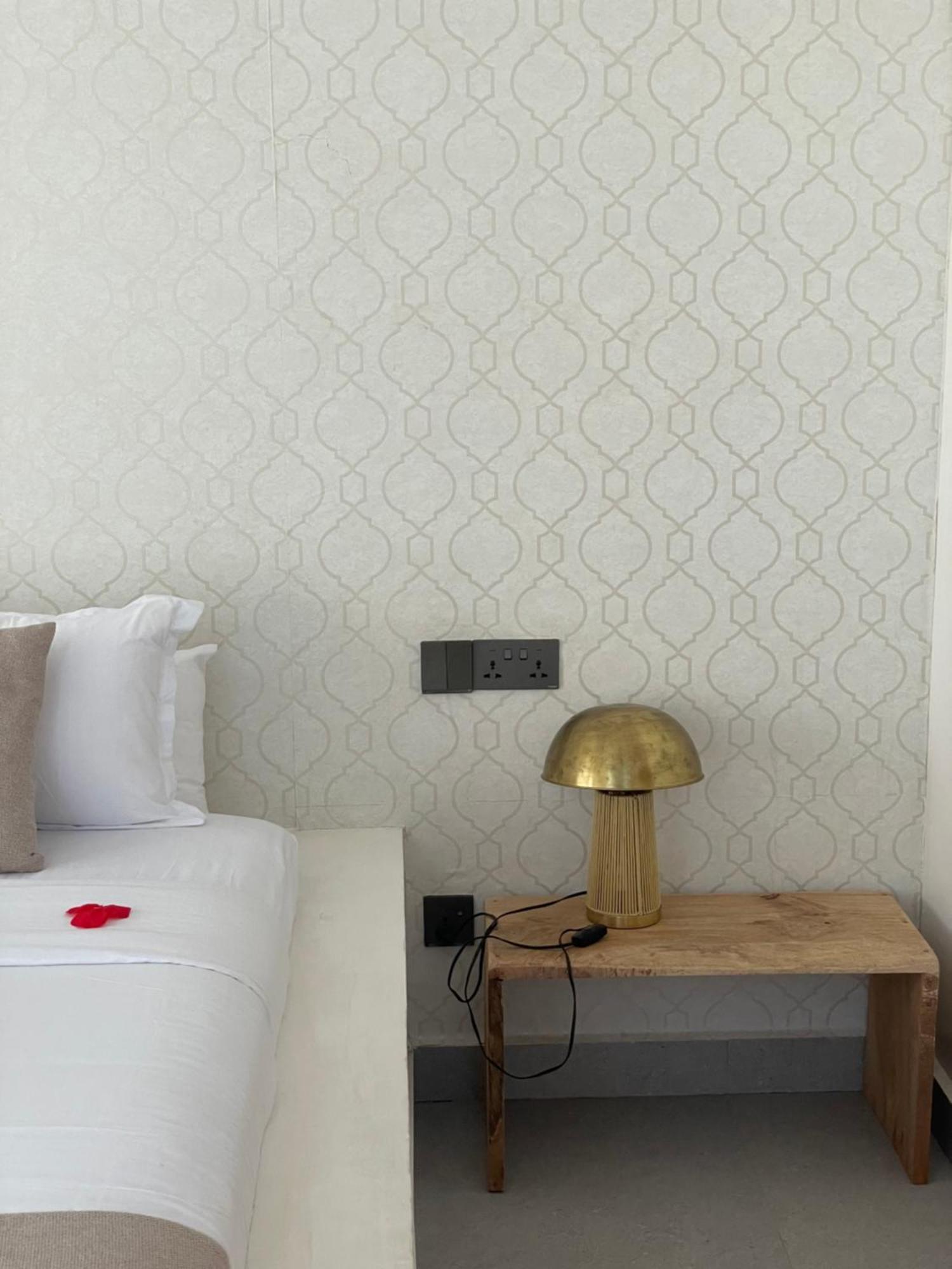 Bed and Breakfast Maison Boheme Нунгви Экстерьер фото