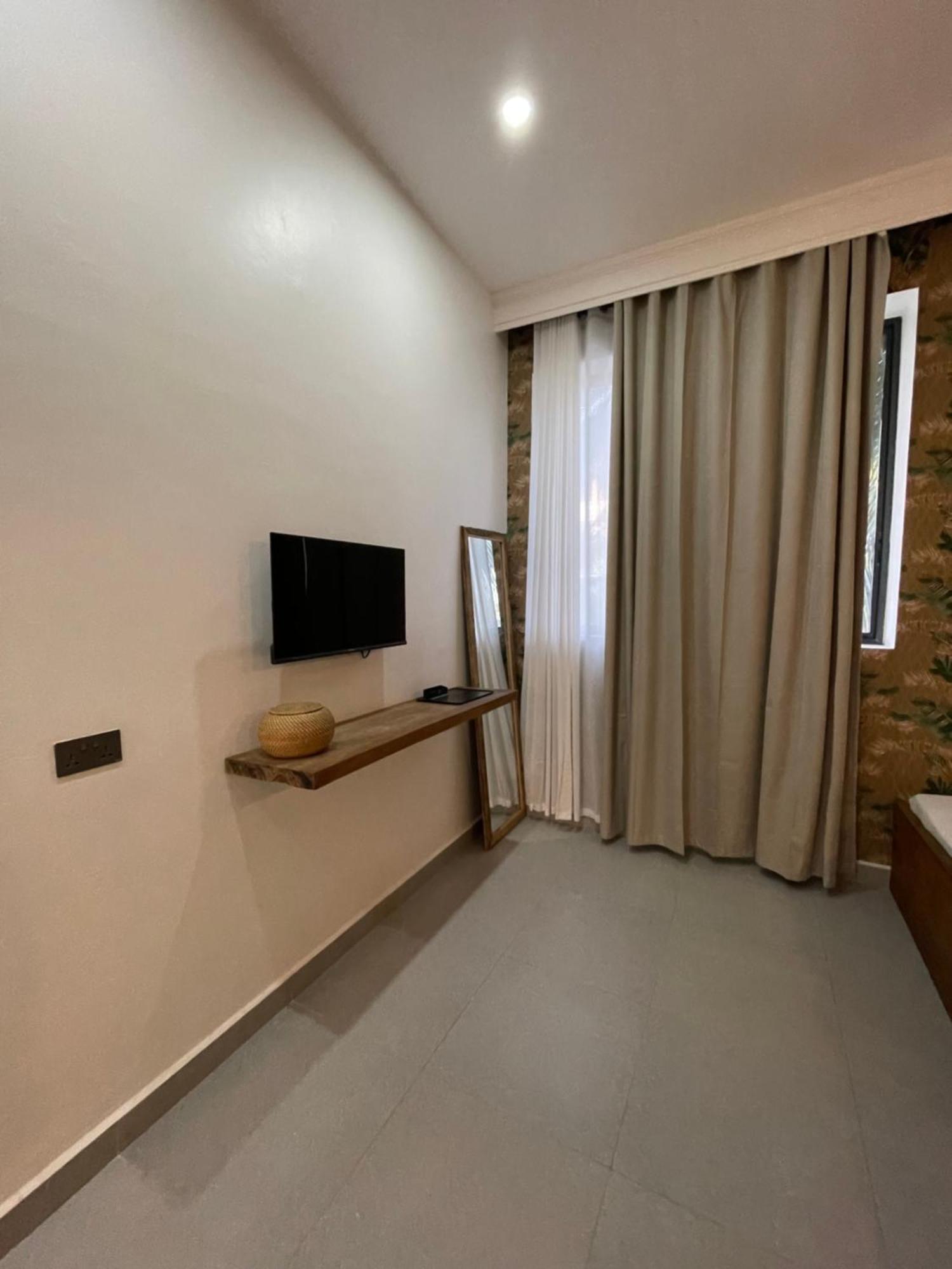 Bed and Breakfast Maison Boheme Нунгви Экстерьер фото