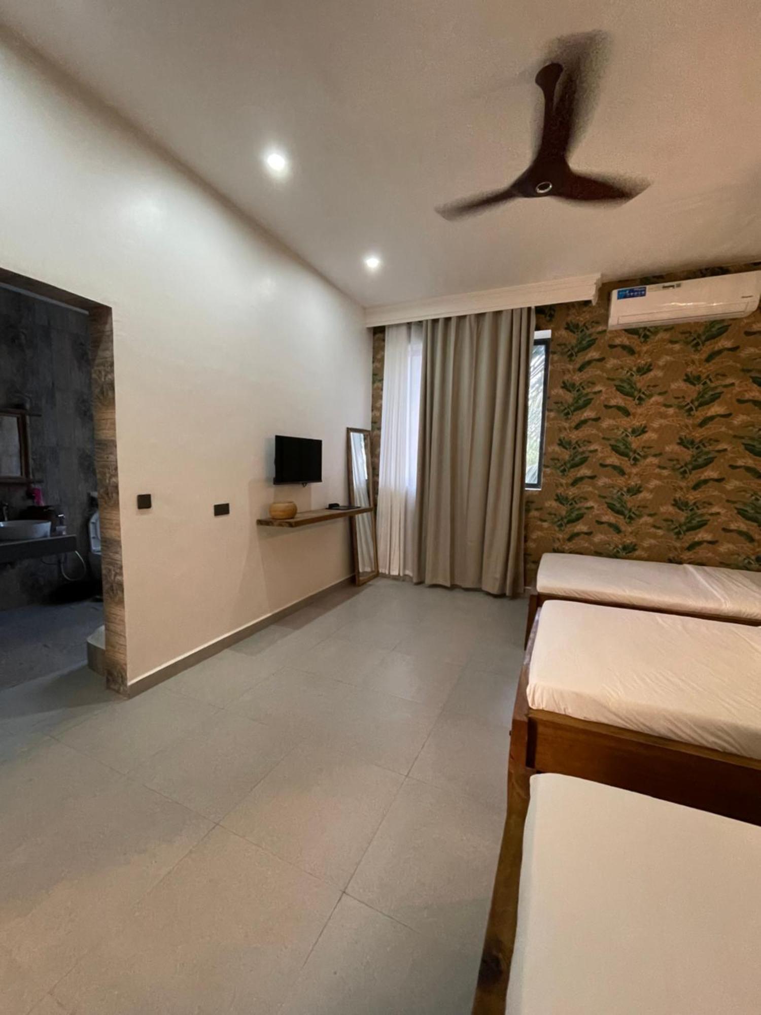 Bed and Breakfast Maison Boheme Нунгви Экстерьер фото